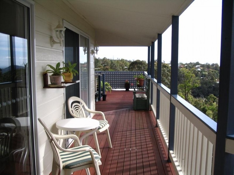 Eagle Heights QLD 4271