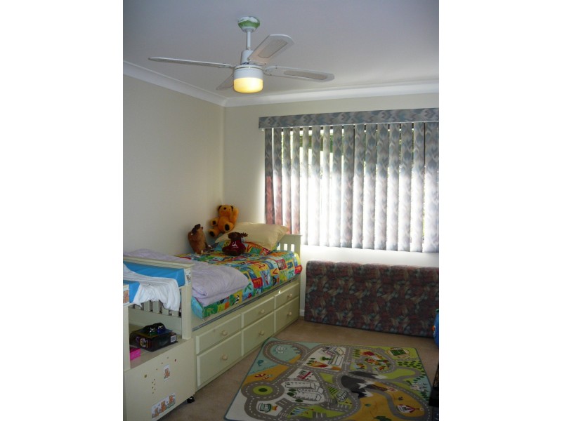 Eagle Heights QLD 4271