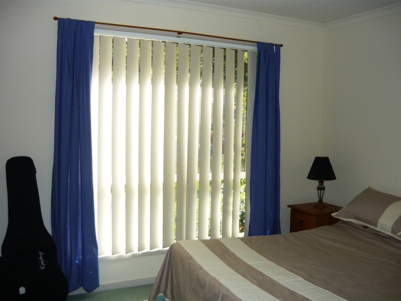 Eagle Heights QLD 4271