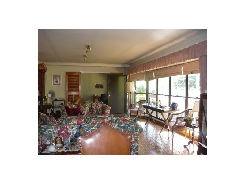 Eagle Heights QLD 4271