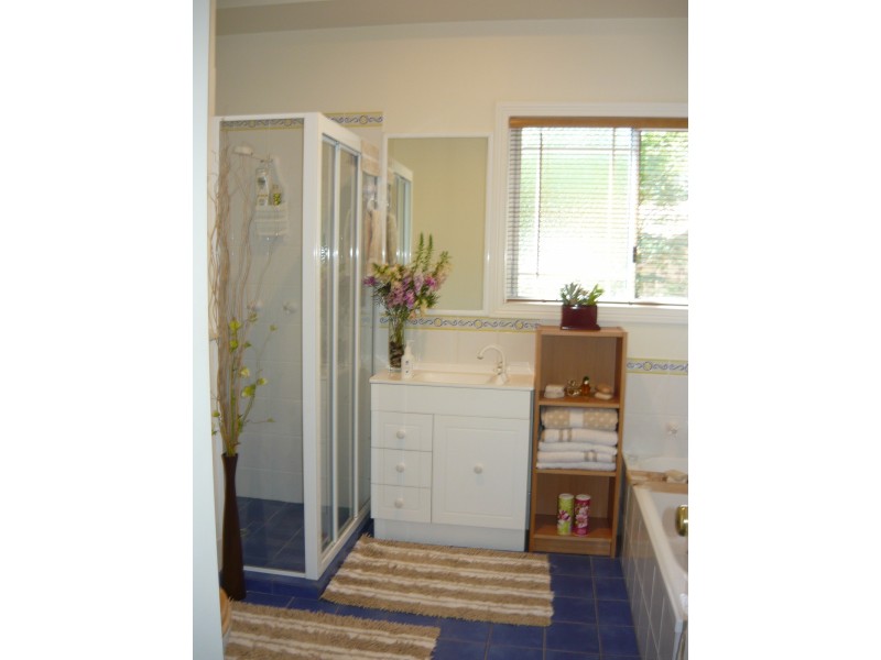 Eagle Heights QLD 4271