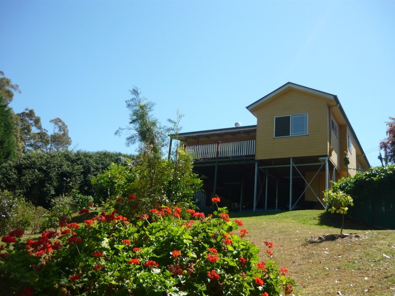 Eagle Heights QLD 4271