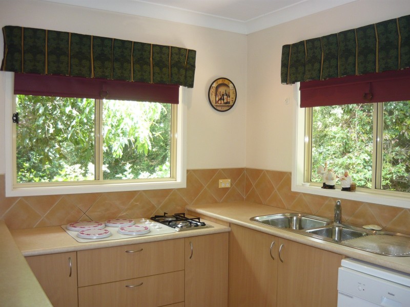 Eagle Heights QLD 4271
