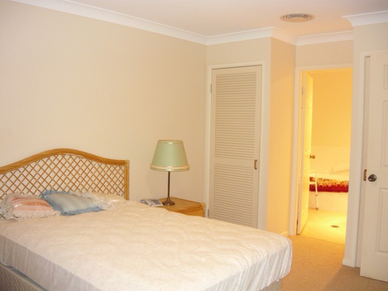 Eagle Heights QLD 4271