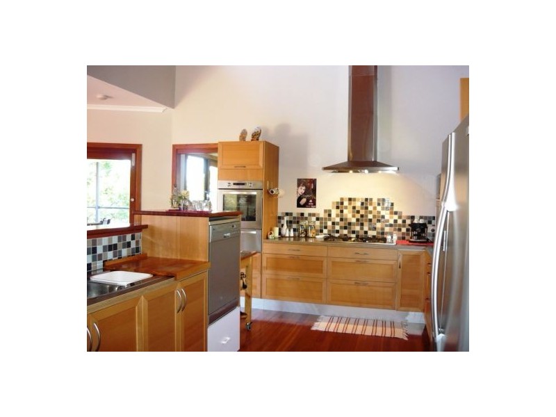 Eagle Heights QLD 4271