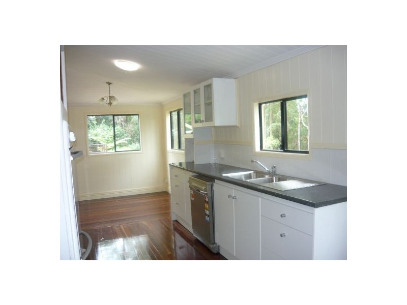 41 Kinabalu Drive, Eagle Heights QLD 4271