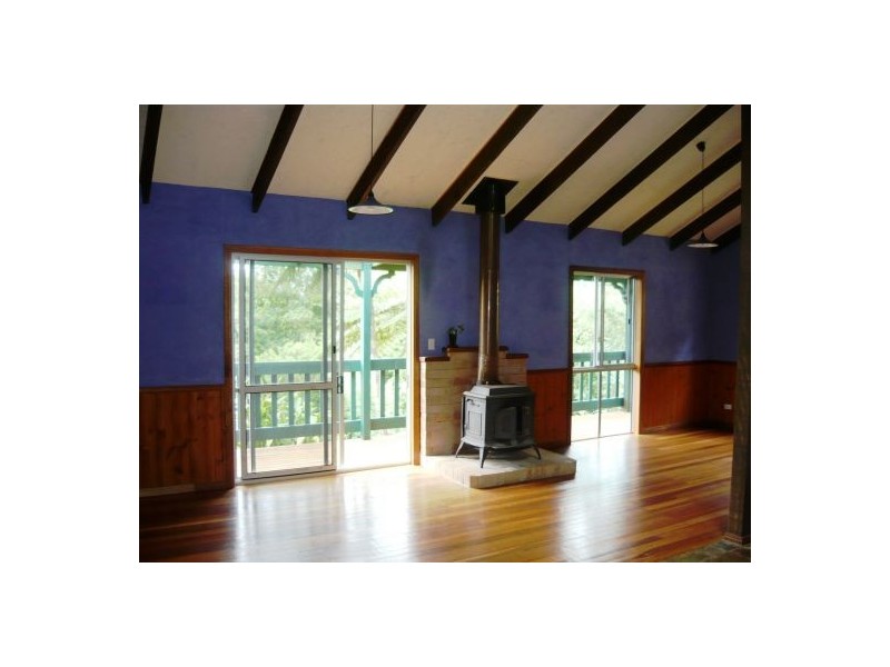 Eagle Heights QLD 4271