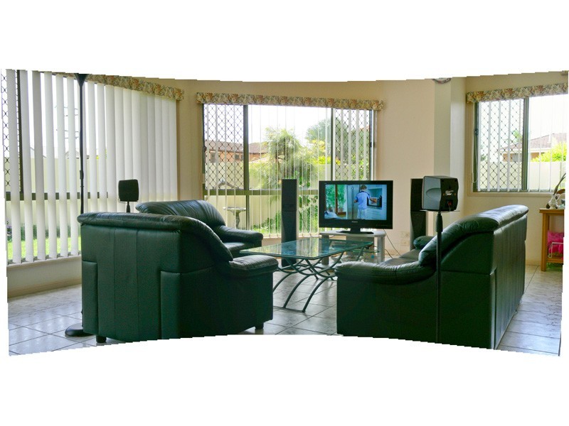 1/34 Markham Av., Runaway Bay QLD 4216