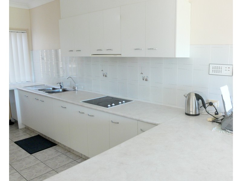 1/34 Markham Av., Runaway Bay QLD 4216