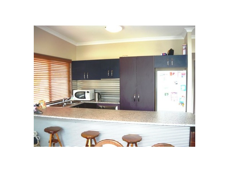 Eagle Heights QLD 4271