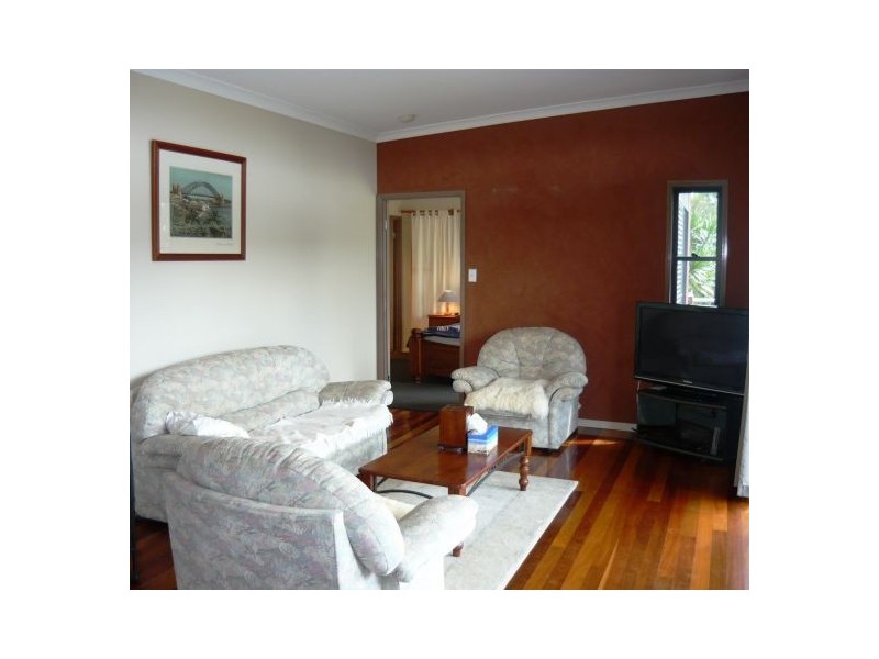 Eagle Heights QLD 4271