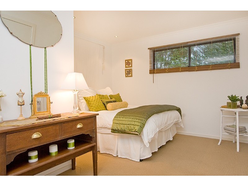 Eagle Heights QLD 4271