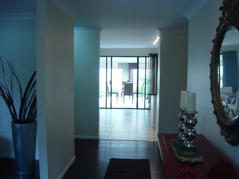 Wongawallan QLD 4210