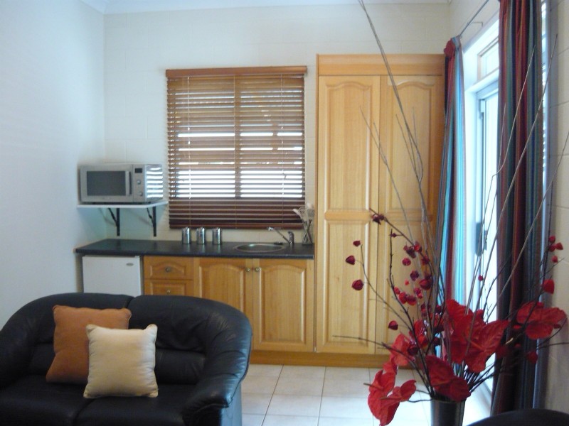 Wongawallan QLD 4210