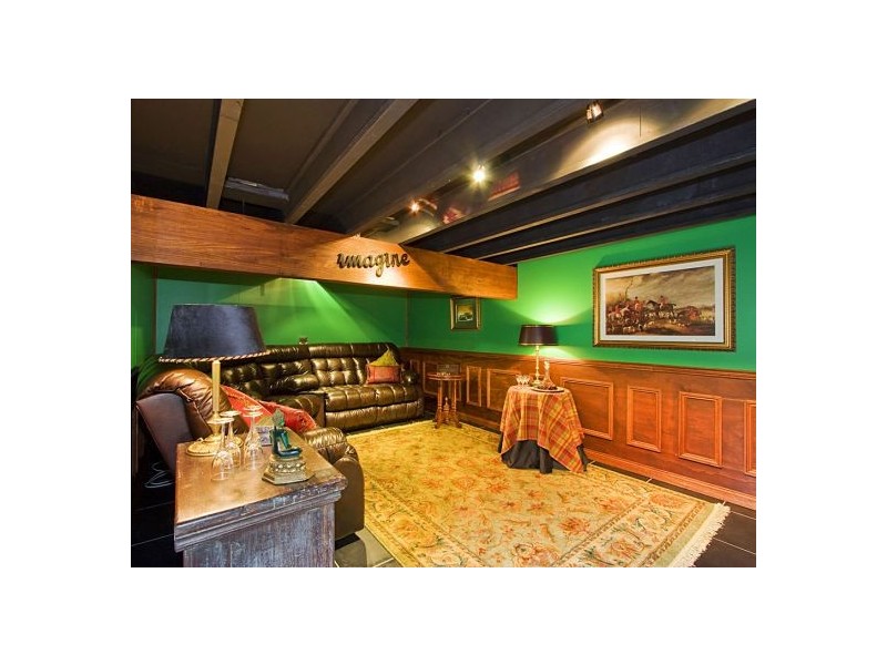 Eagle Heights QLD 4271