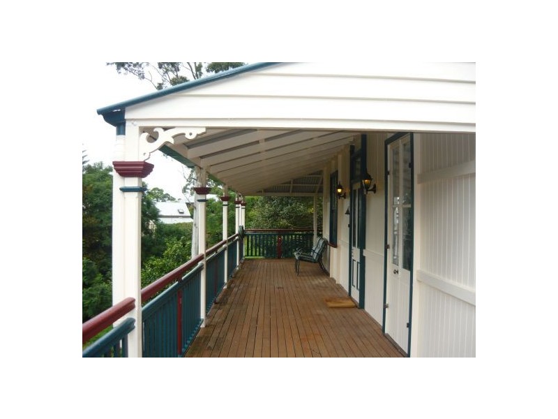Eagle Heights QLD 4271