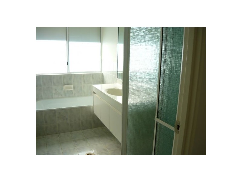 Eagle Heights QLD 4271