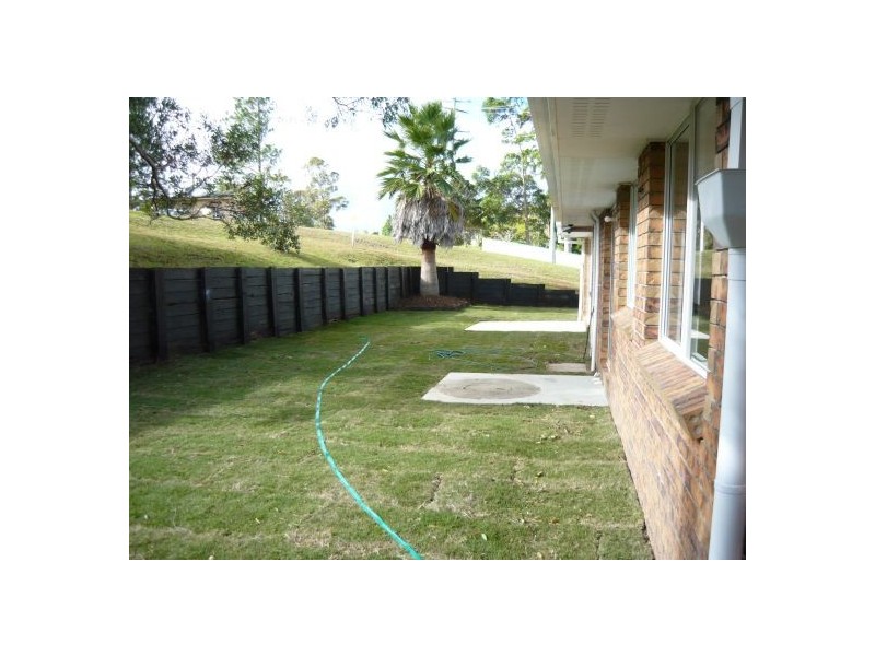 Eagle Heights QLD 4271