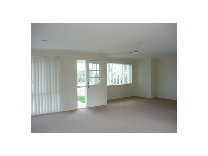 Eagle Heights QLD 4271