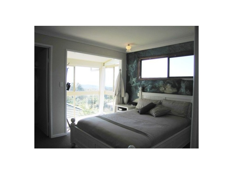 Eagle Heights QLD 4271