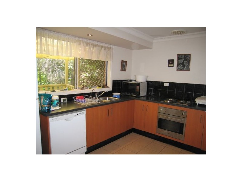 Eagle Heights QLD 4271