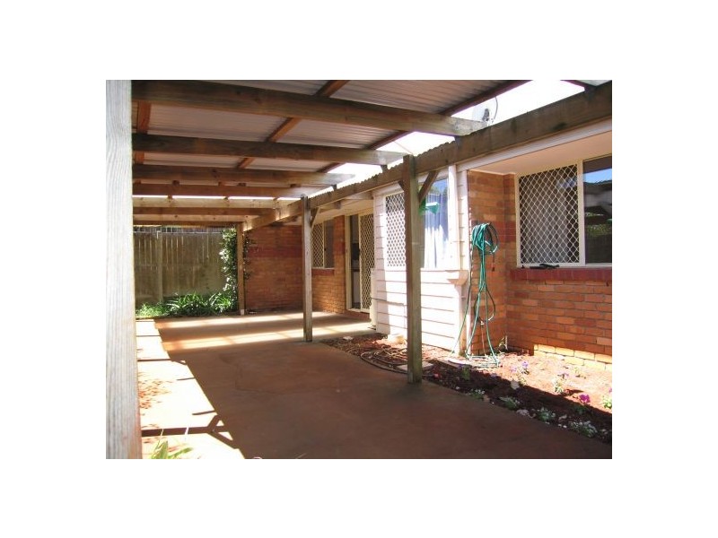18 Beacon Road, North Tamborine QLD 4272