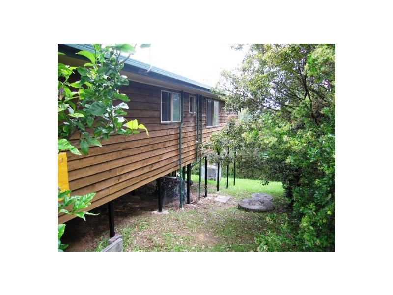 Eagle Heights QLD 4271