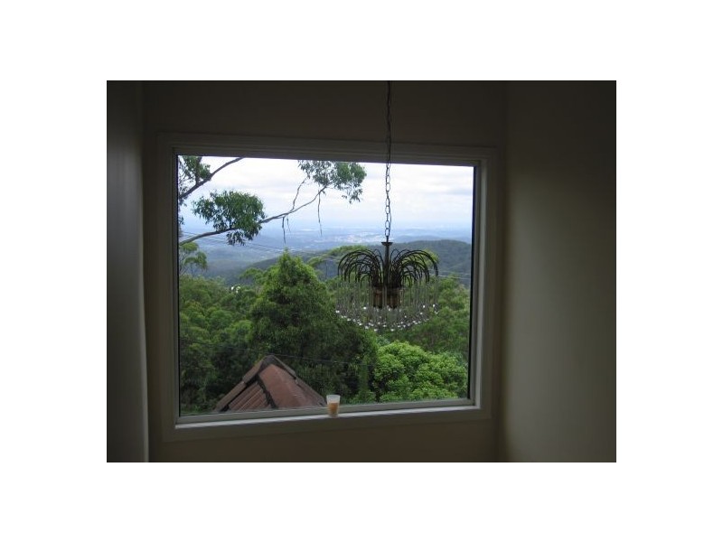 Eagle Heights QLD 4271
