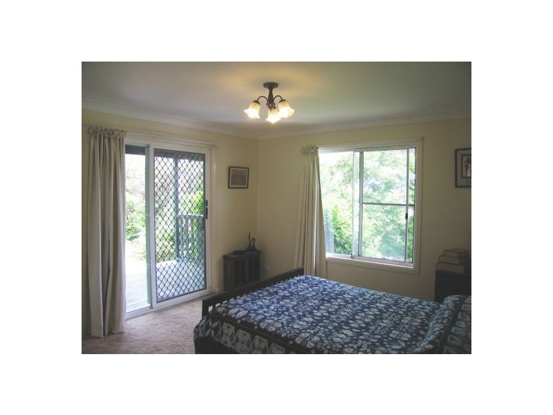 Eagle Heights QLD 4271