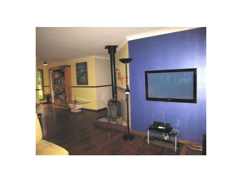 30 Tolima Drive, Eagle Heights QLD 4271