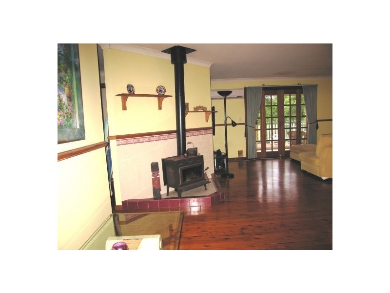 30 Tolima Drive, Eagle Heights QLD 4271