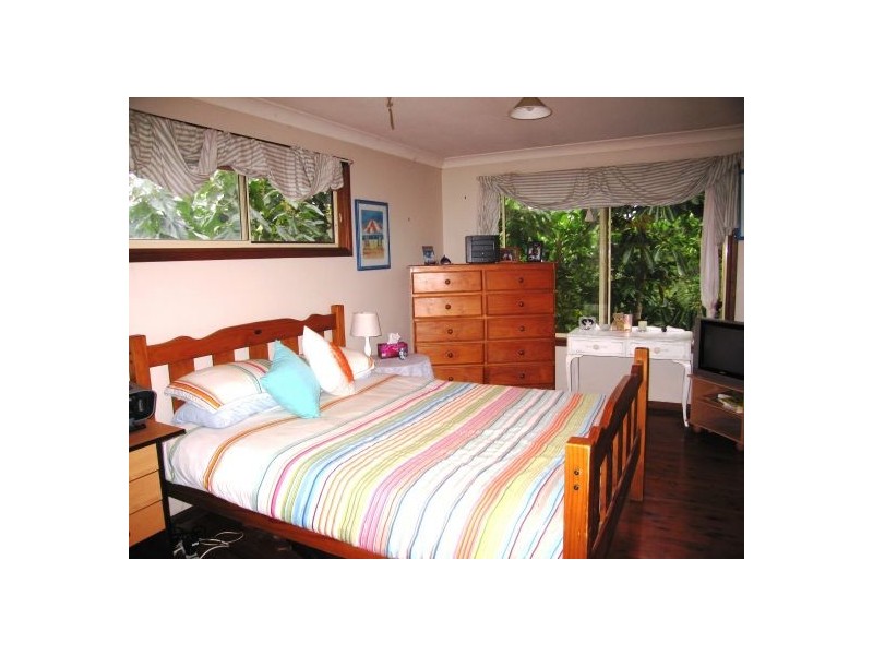 30 Tolima Drive, Eagle Heights QLD 4271