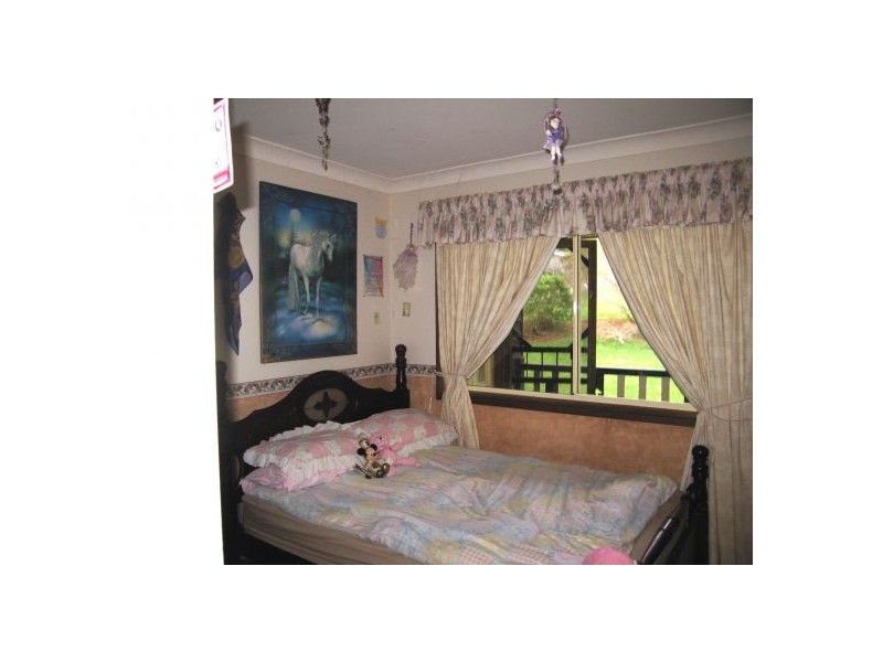 30 Tolima Drive, Eagle Heights QLD 4271