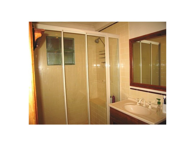 30 Tolima Drive, Eagle Heights QLD 4271