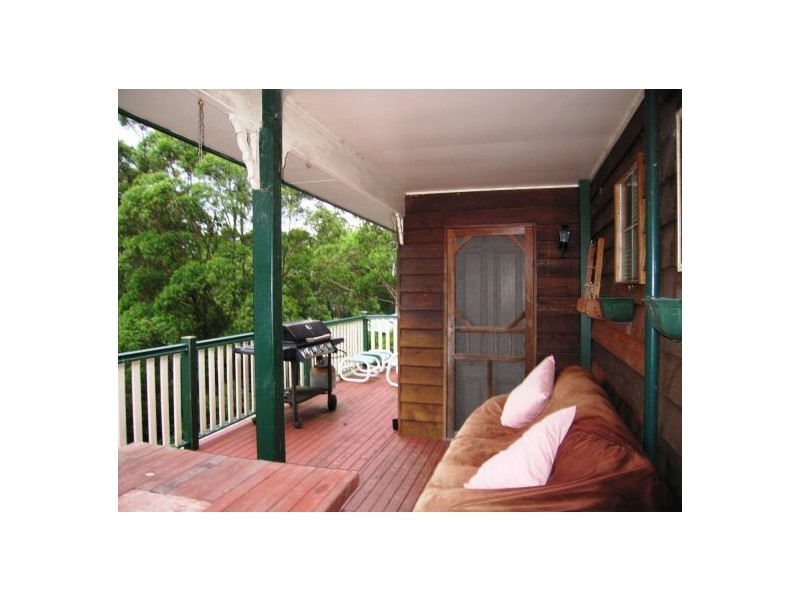 30 Tolima Drive, Eagle Heights QLD 4271