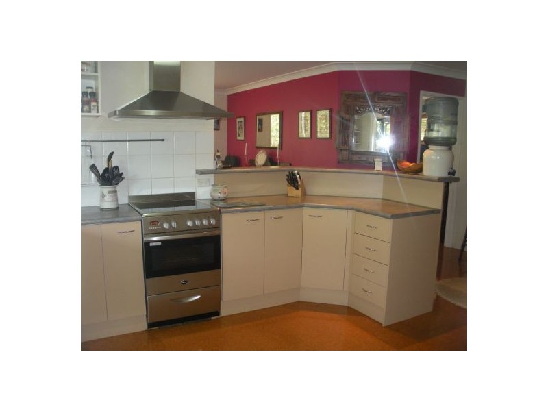 Eagle Heights QLD 4271