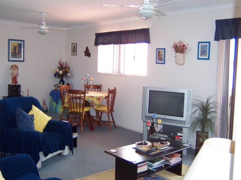 136 Avon Avenue, Bribie Island QLD 4507