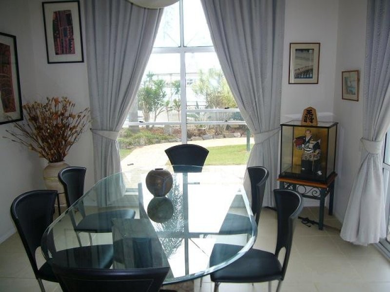 11 Daniel Place, Bribie Island QLD 4507