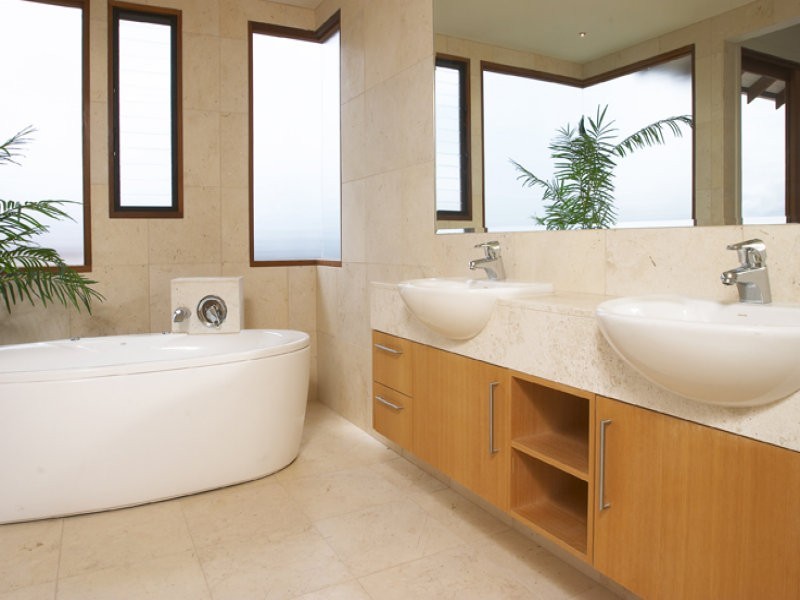 121 Marina Boulevarde, Bribie Island QLD 4507