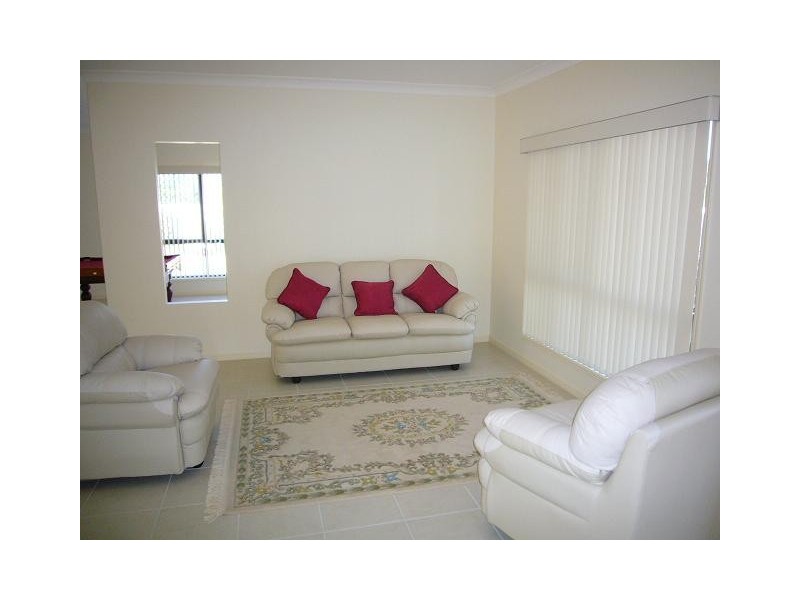 11 Kakadu Circuit, Bribie Island QLD 4507