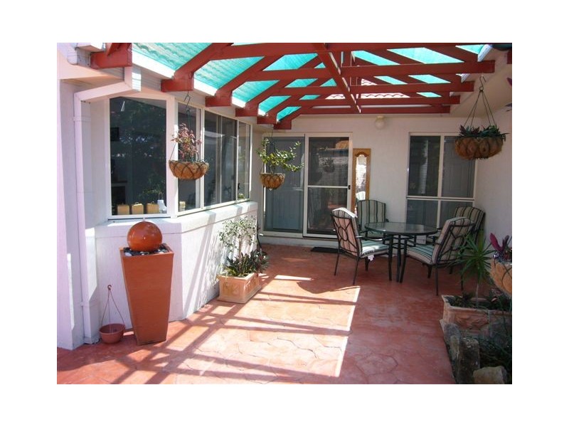 37 Topsail Circuit, Bribie Island QLD 4507