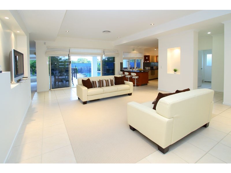 68 Marina Boulevarde, Bribie Island QLD 4507