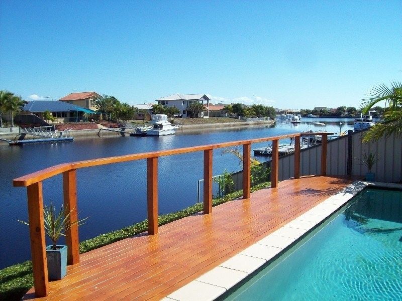 24 Topsail Circuit, Bribie Island QLD 4507