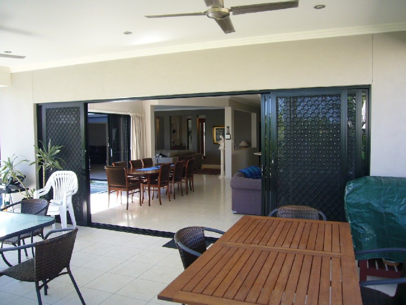 9 Fulmar Crescent, Bribie Island QLD 4507