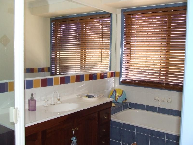 5 Yardarm Court, Bribie Island QLD 4507