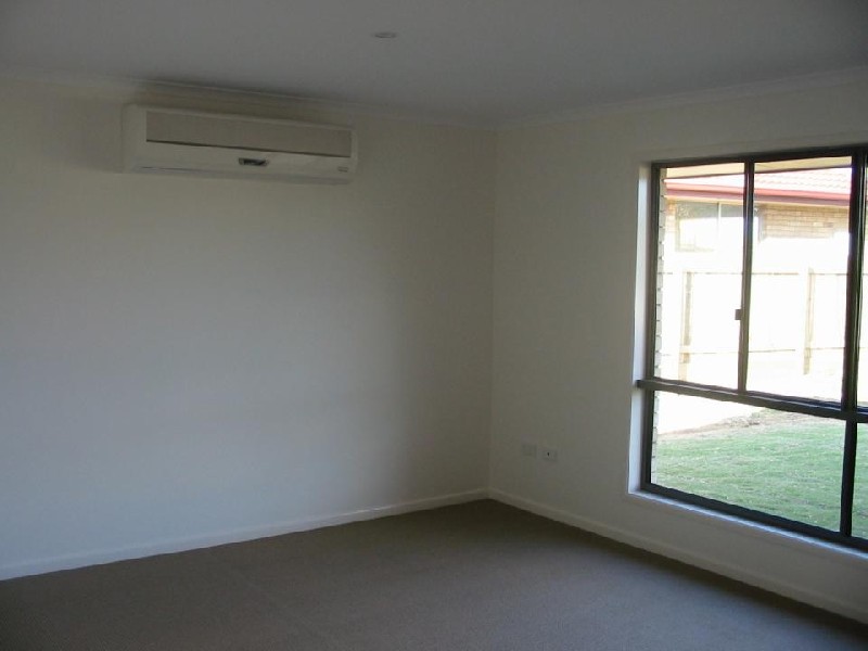 28 Jamie Crescent, Gracemere QLD 4702