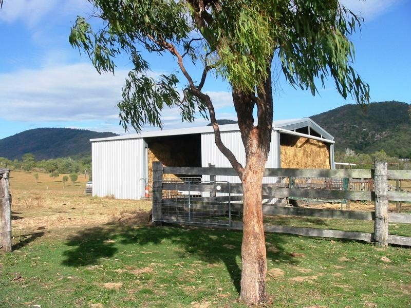 Foreshores QLD 4678