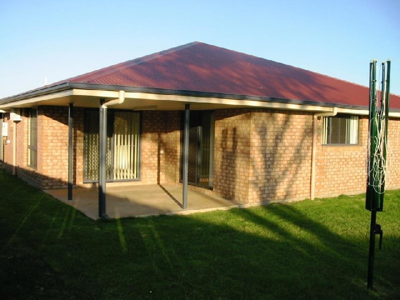 5 Broadhurst Drive, Gracemere QLD 4702