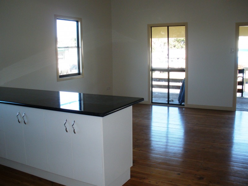128 Stanley Street, Rockhampton QLD 4700