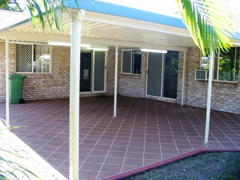 18 Rosewood Avenue, Gracemere QLD 4702